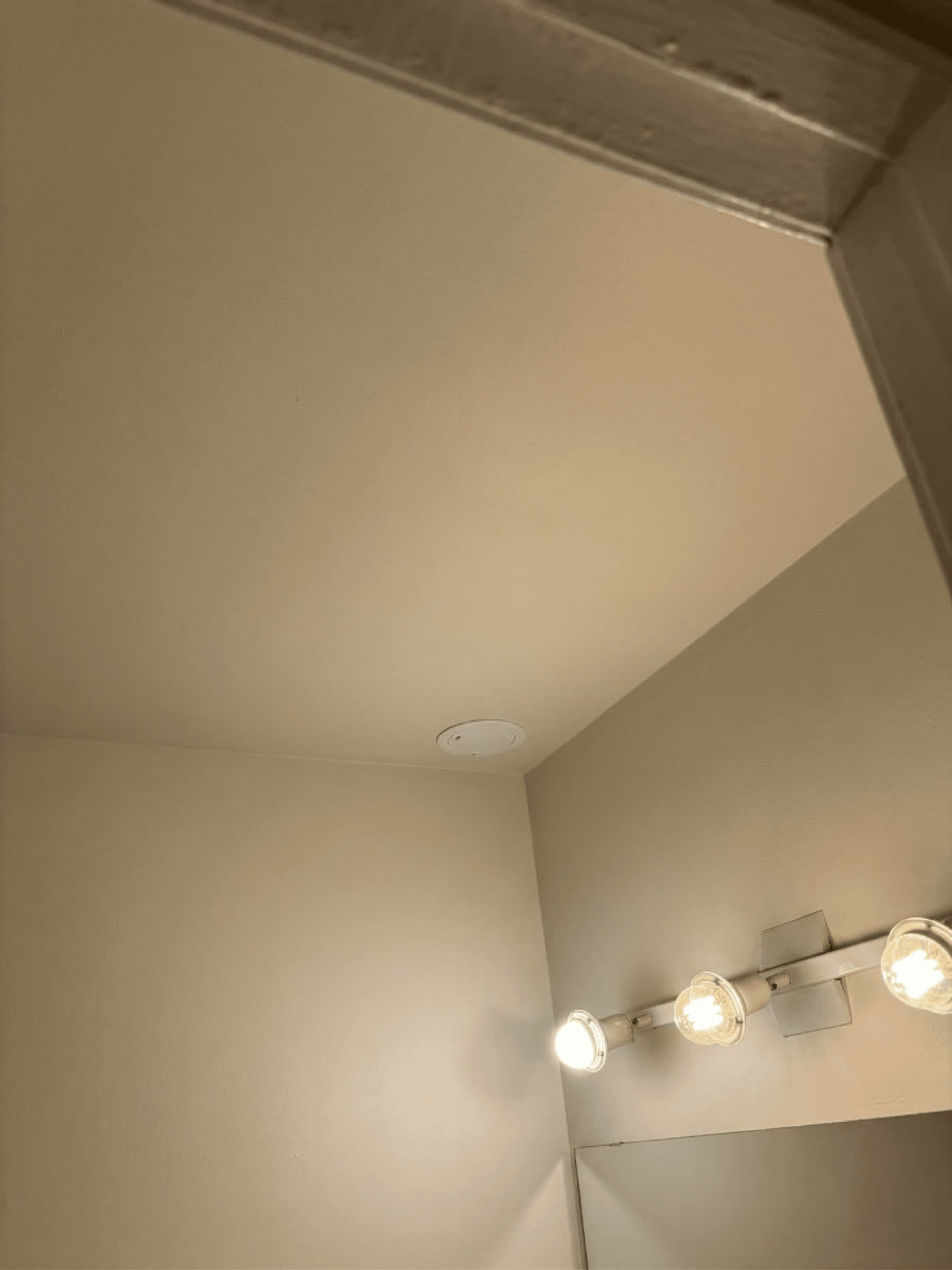 Walls project in Ottawa by Fidan Construction - after