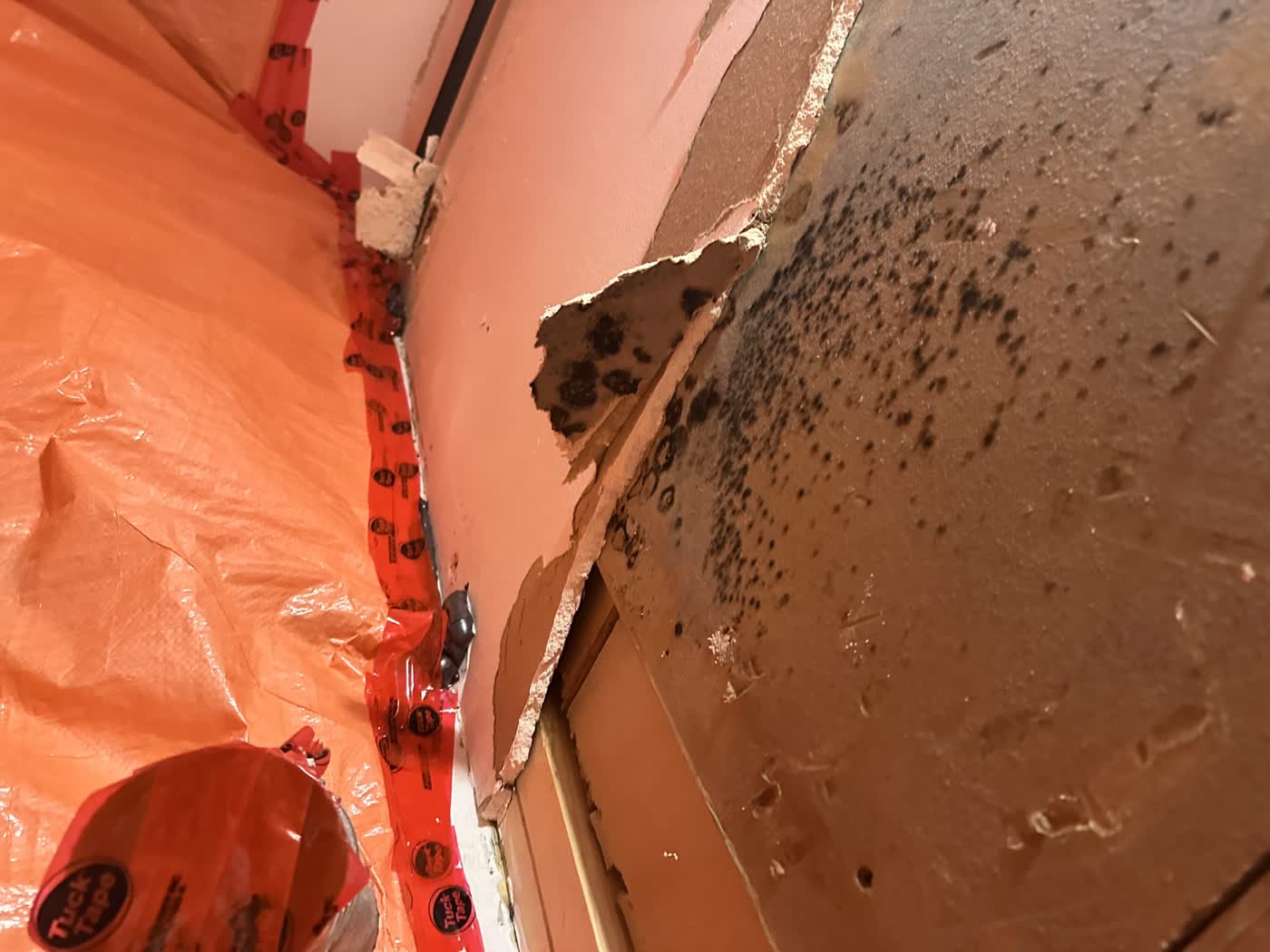 Asbestos Removal project in Ottawa by Fidan Construction - before